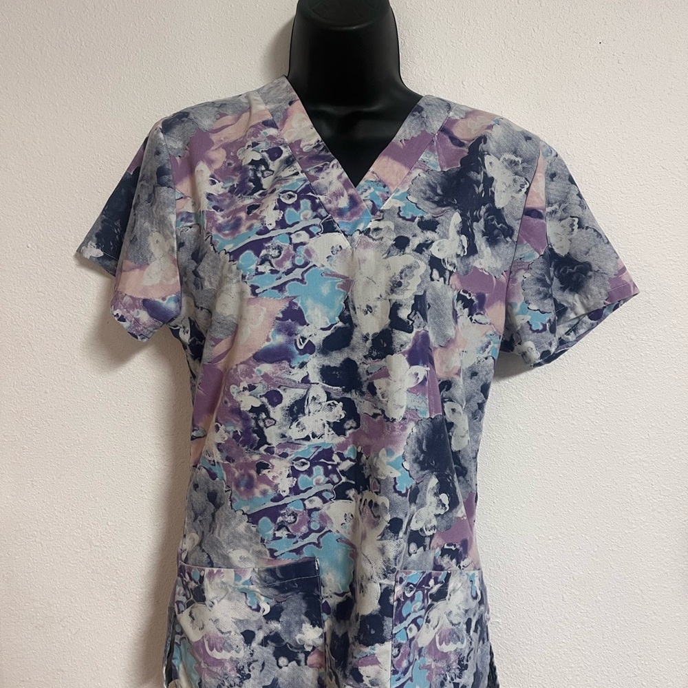 Women's Multicolor V-Neck Top Scrub Top